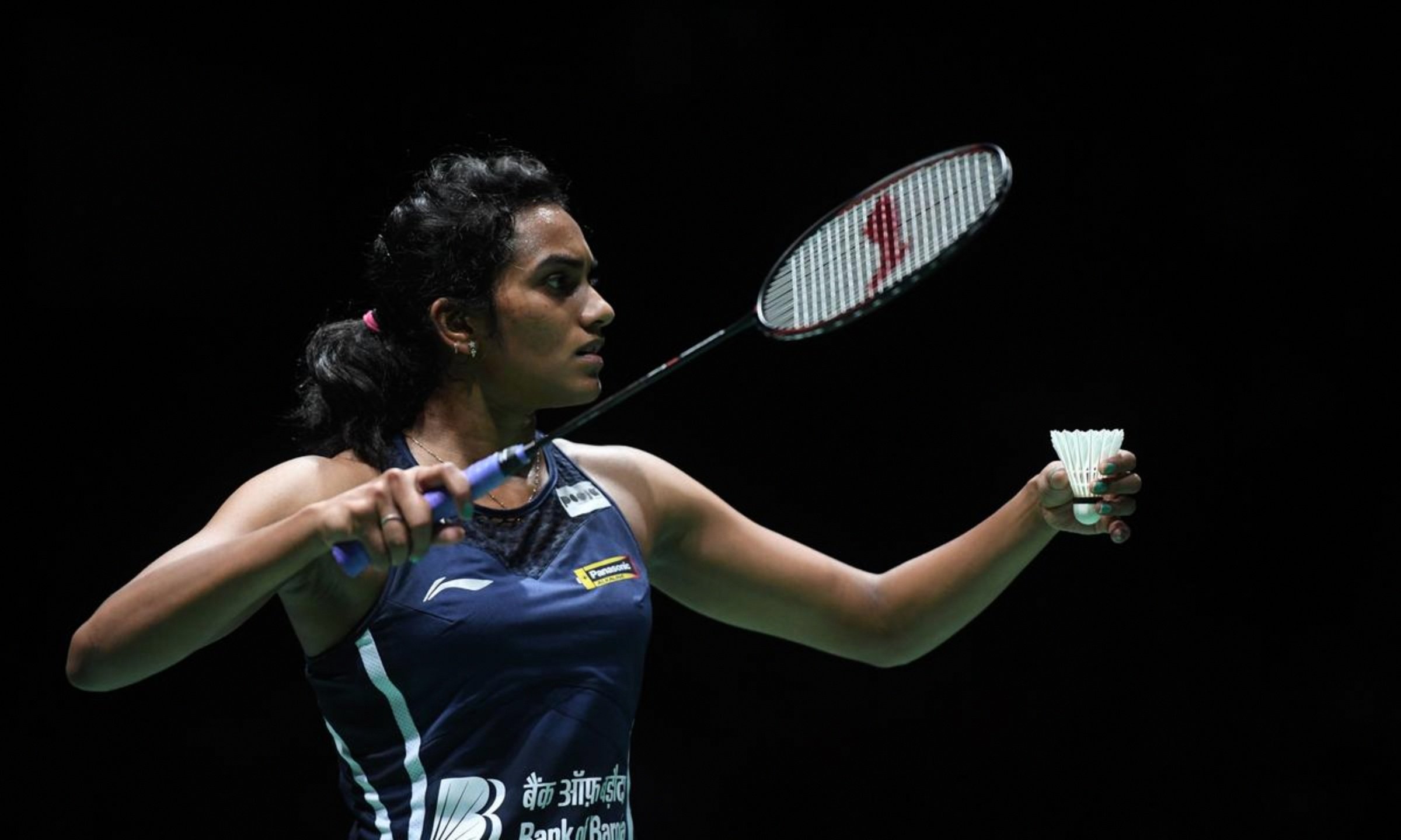 包含泰国羽毛球队险胜英格兰羽毛球队，辛杜关键制胜的词条