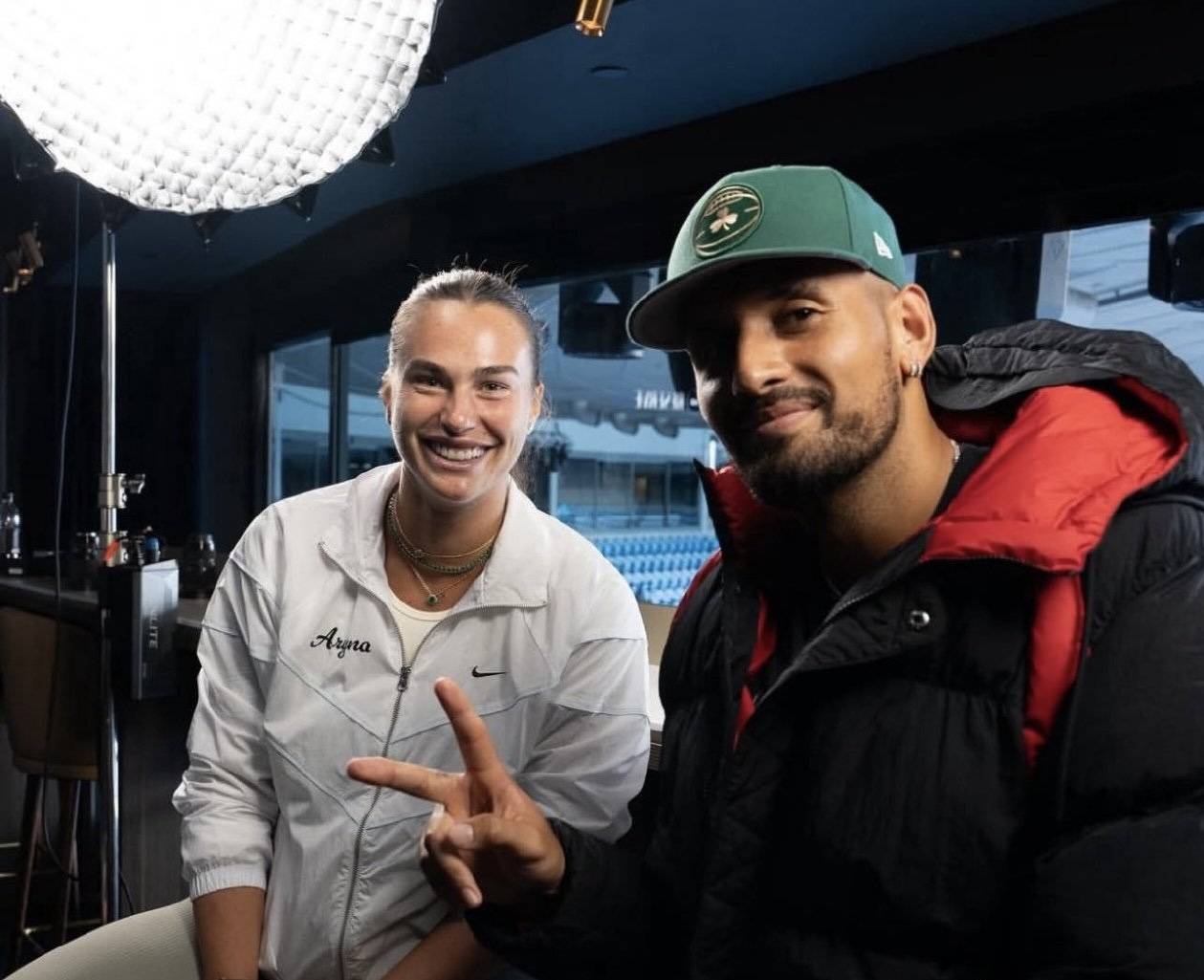 欧洲网球队鏖战英国网球队，克耶高斯送出助攻