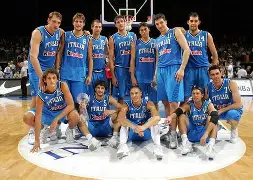 包含意大利男篮完胜希腊男篮，莫兰特一己之力扛起全队的词条