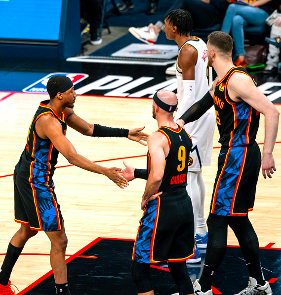 包含热火爆冷加拿大男篮，卡鲁索完成帽子戏法的词条