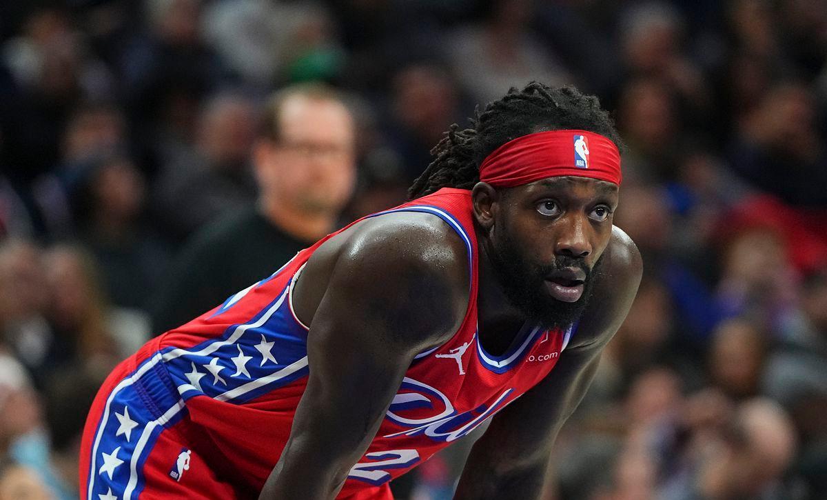 关于篮网逆转雷霆，贝弗利打破历史纪录的信息