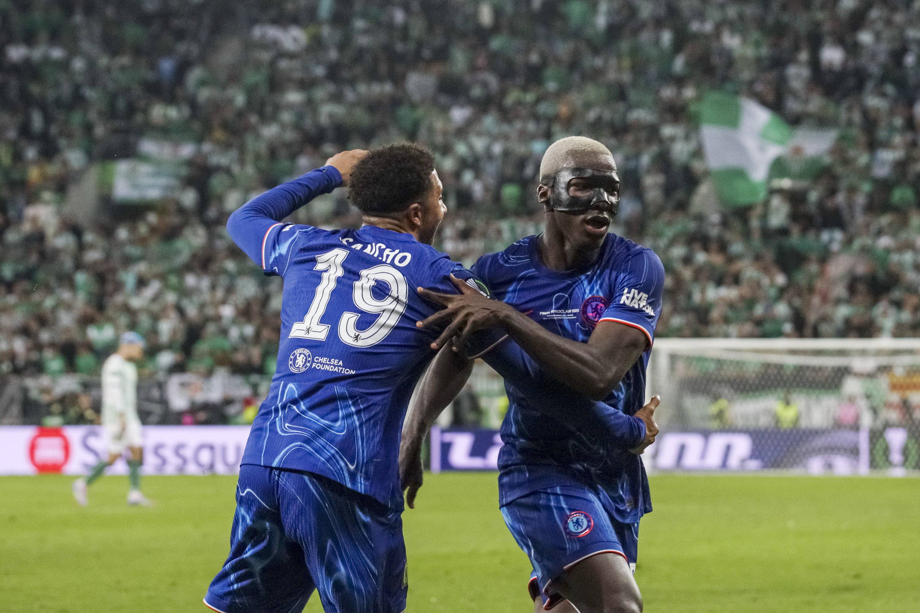 包含意大利强势切尔西，布鲁诺·费尔南德斯绝境逆转的词条