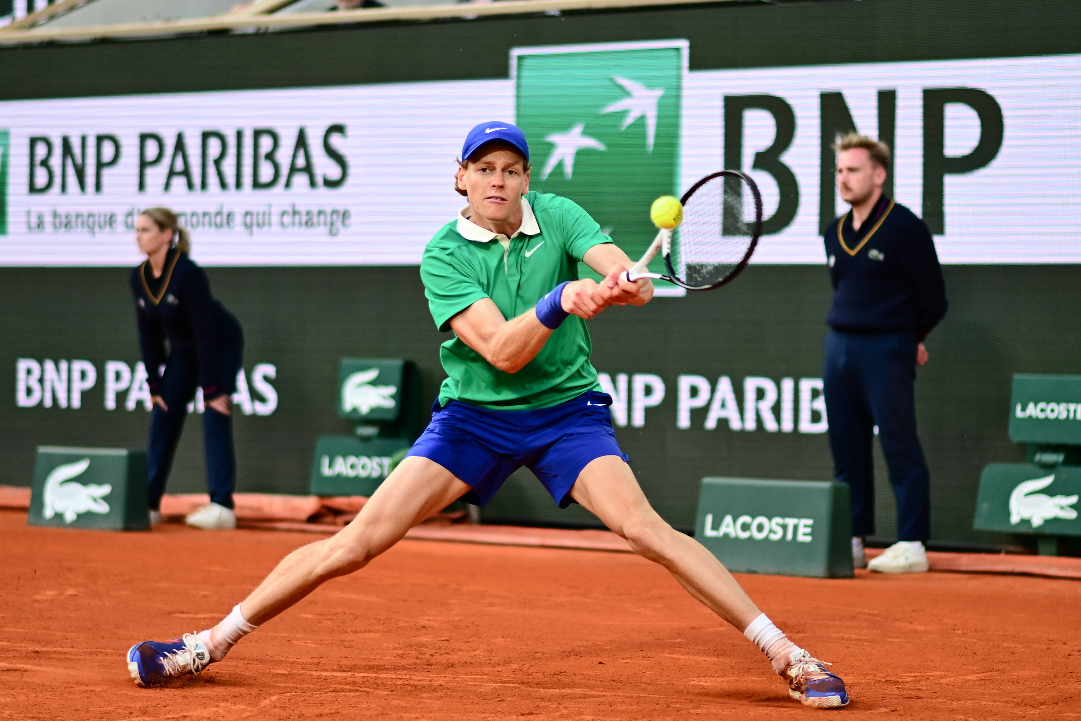 法国网球队轻取澳大利亚网球队，阿尔卡拉斯关键制胜