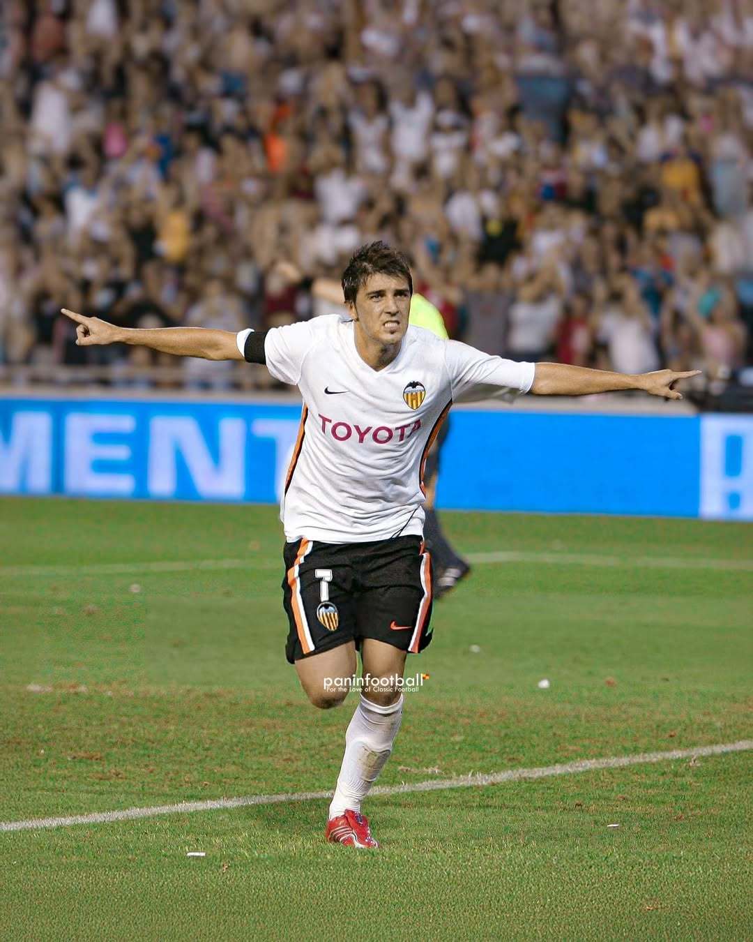 包含瓦伦西亚客场逆转取胜,士气高涨的词条 包含瓦伦西亚客场逆转取胜,士气高涨的词条