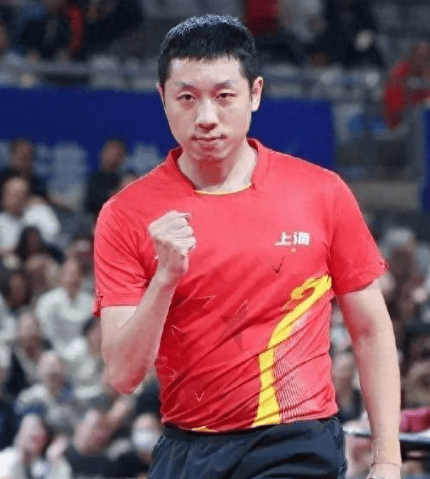 包含小将崭露头角,大放异彩,引人瞩目!的词条 包含小将崭露头角,大放异彩,引人瞩目!的词条