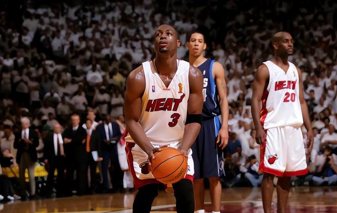 包含热火反扑连追两局，拿下总决赛第四场胜利的词条