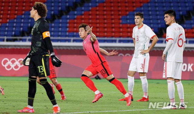 日本队横扫韩国队，郑思维带队取胜的简单介绍