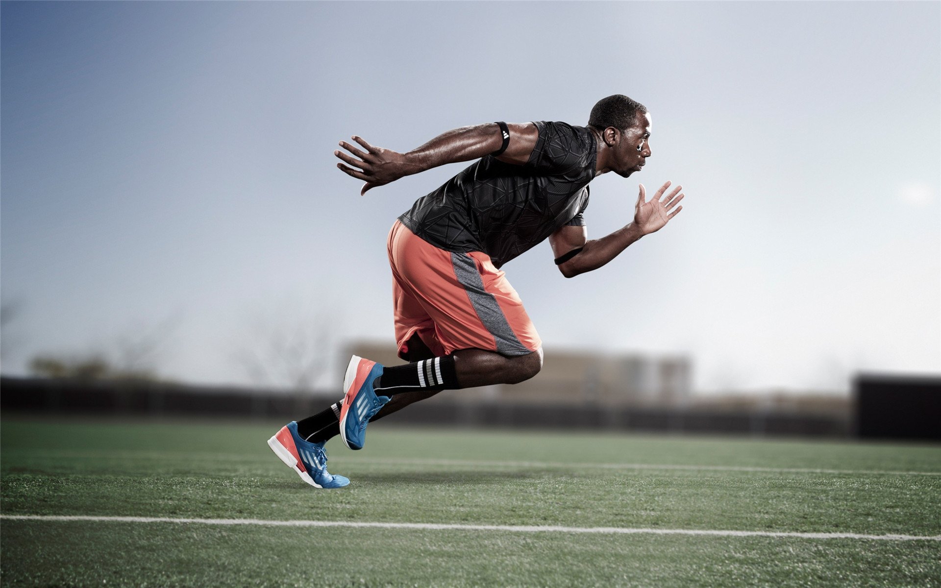 蓝军铁蹄下的觉醒，萨拉赫在风暴中完成自我救赎