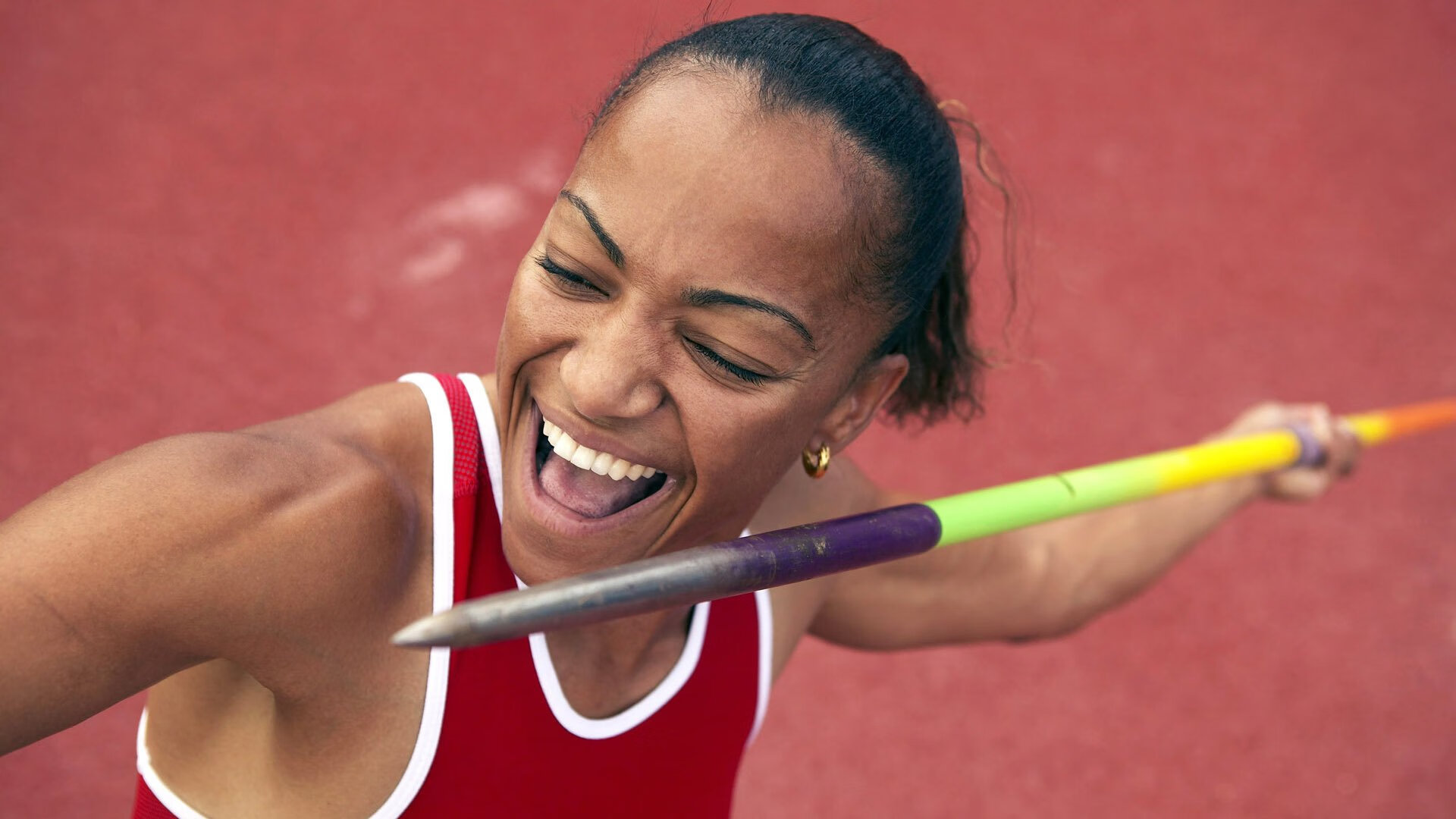 西甲国家德比焦点战,皇马压制牙买加的战术密码