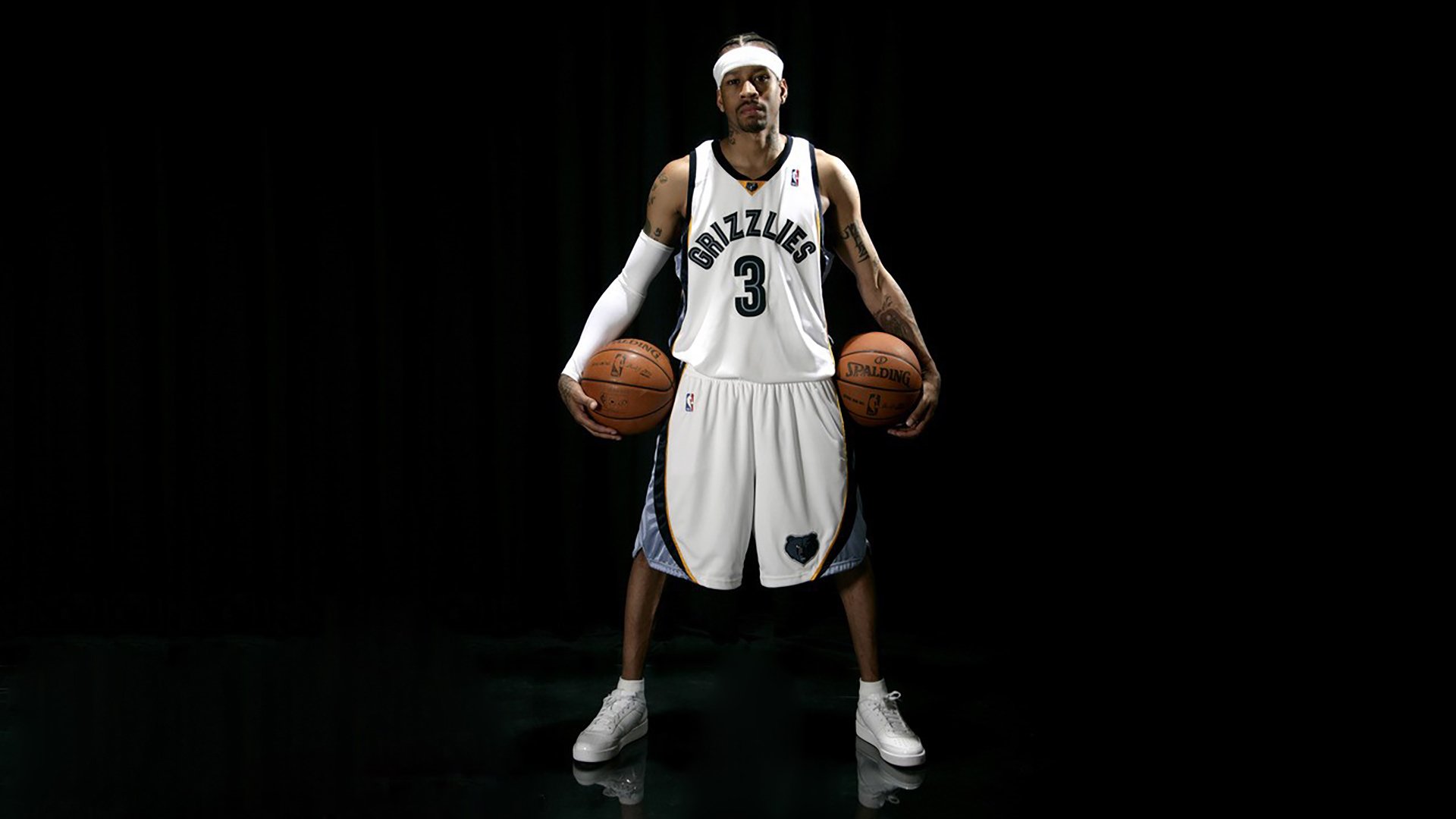 掘金鏖战山东队，欧文状态火热，一场跨越时空的篮球对话